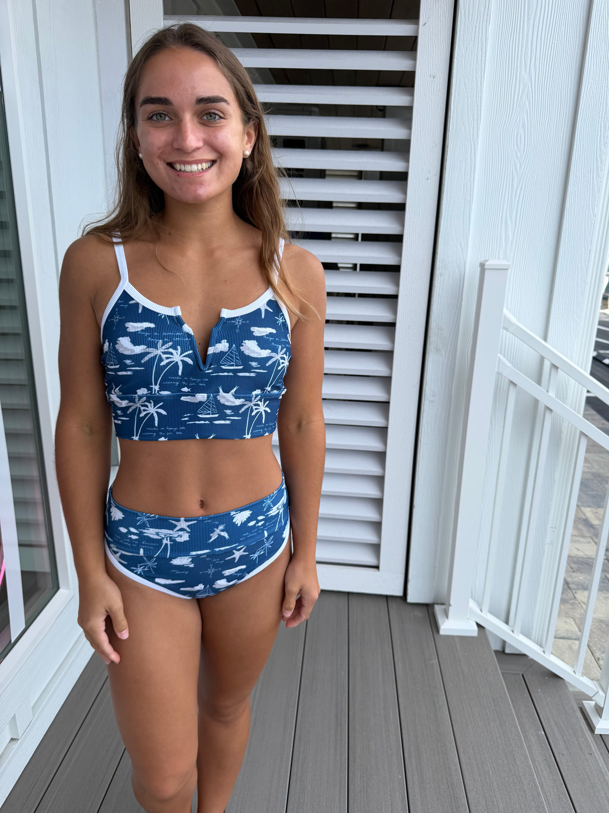 Lainsnow X Last Mango: Kiawah Bottom - Navy Lyrics