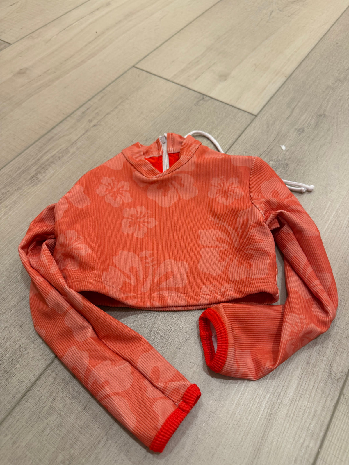 Lainsnow x The Last Mango - Mini Resort Top- Hibis-Kiss