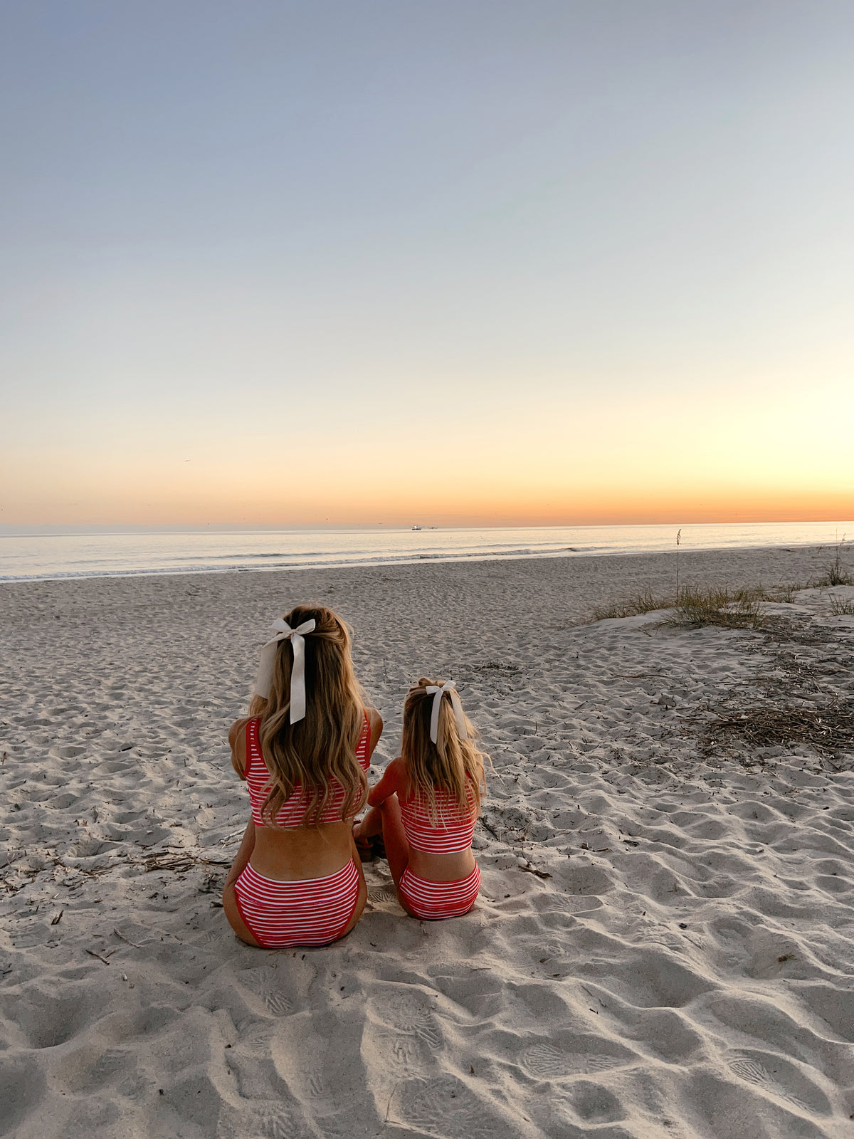 Kiawah top- Candy Cane Lain