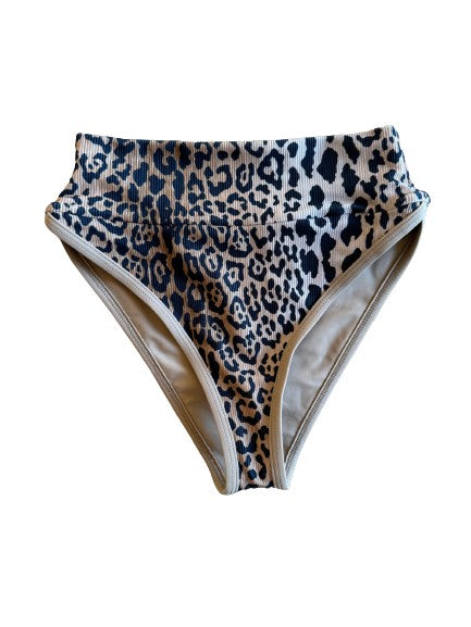 Bikini Bottom- The Shania