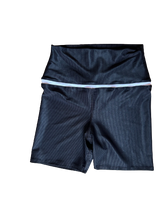 Load image into Gallery viewer, Maui Short Bottoms- Black/white
