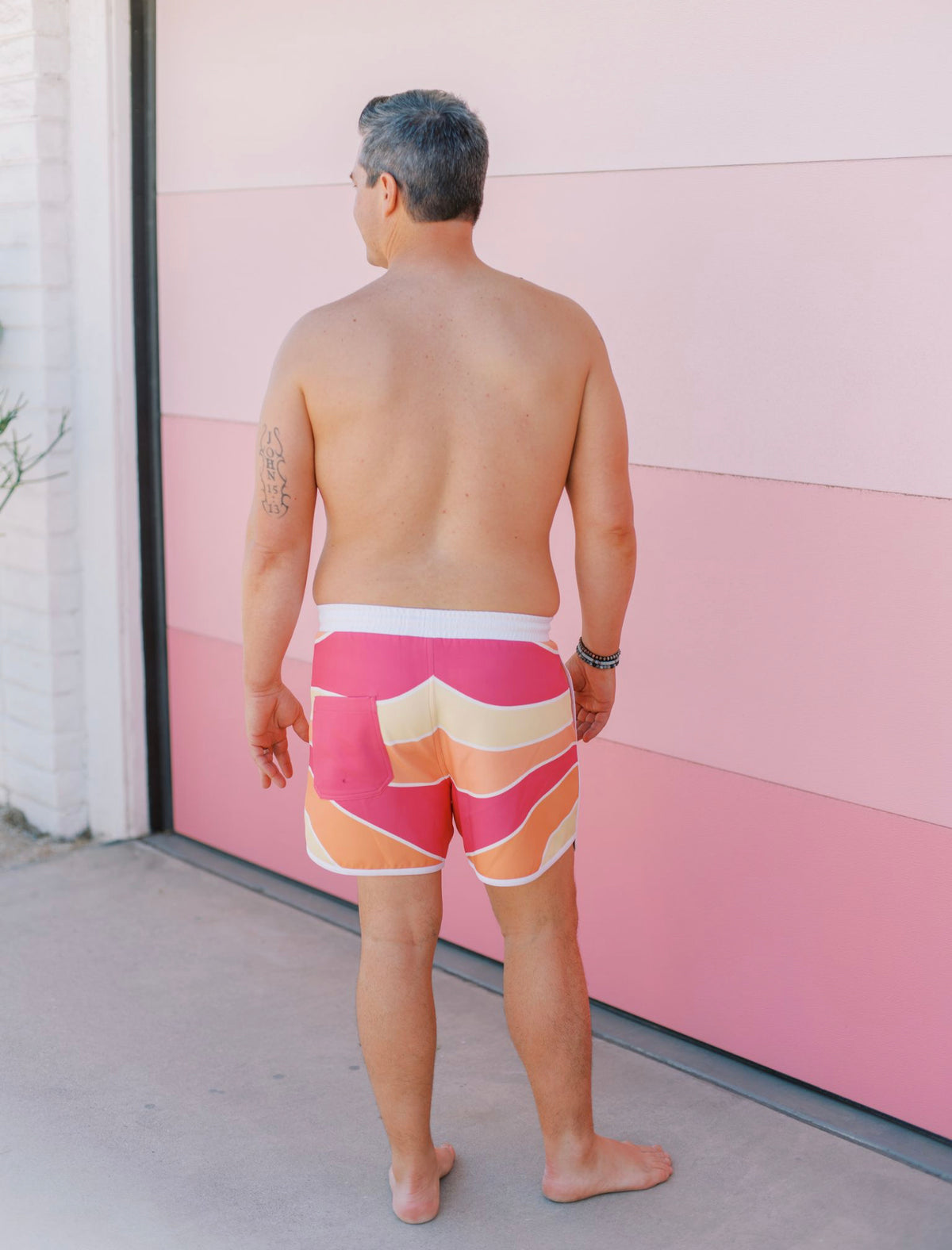 Mens Sunset Beach Boardshorts- Wave short version